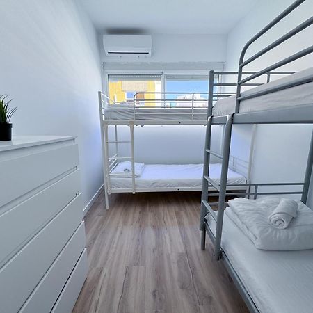 Muede Hostel ตอร์เรโมลิโนส ภายนอก รูปภาพ
