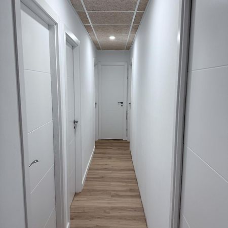 Muede Hostel ตอร์เรโมลิโนส ภายนอก รูปภาพ