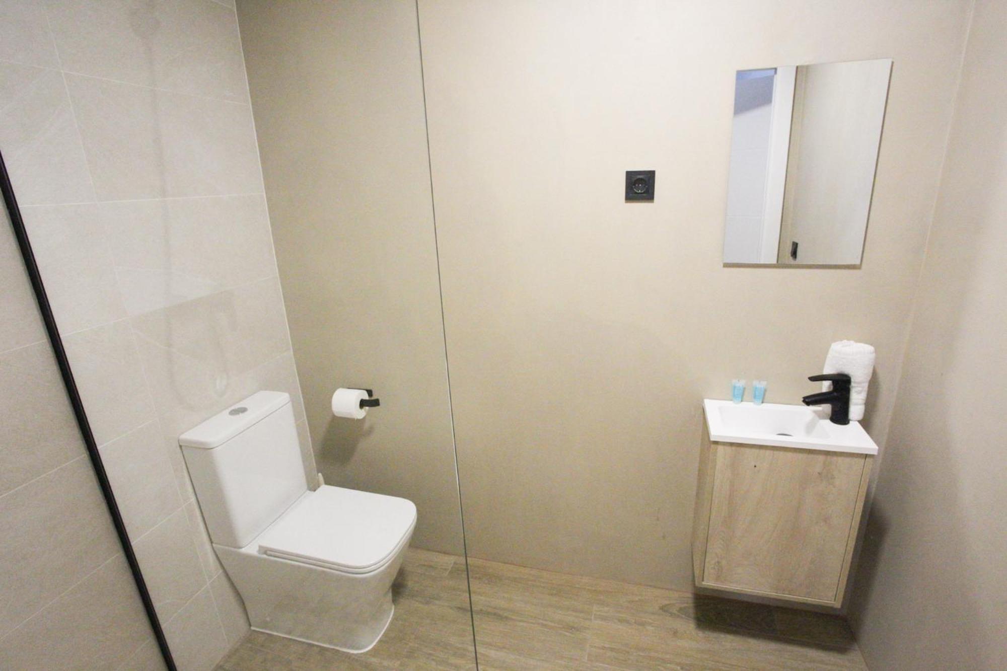 Muede Hostel ตอร์เรโมลิโนส ภายนอก รูปภาพ